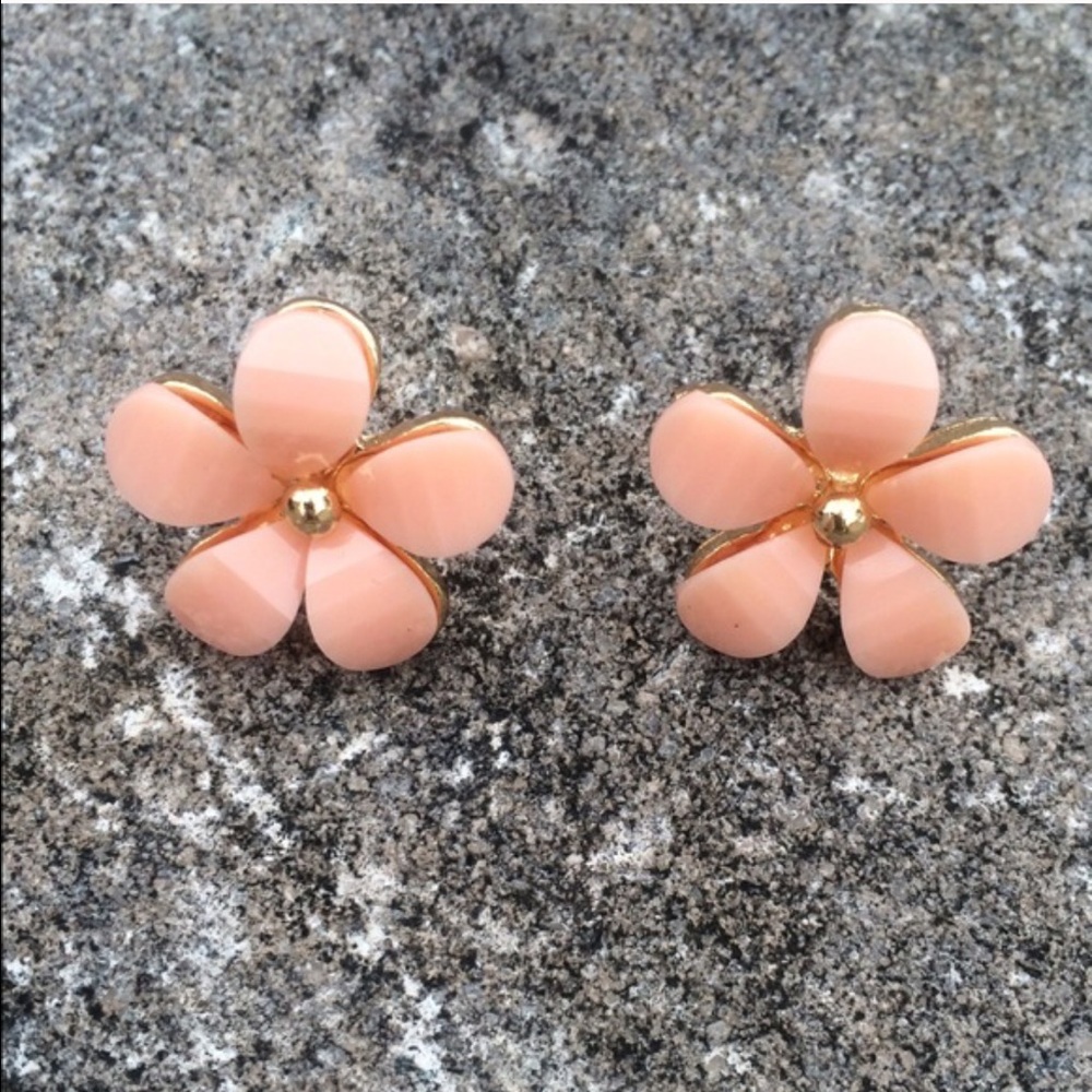 Peach & Gold Tone Petal Flower Post Earrings